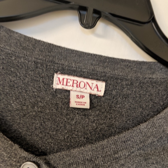 Cardigan - Picture 2 of 2